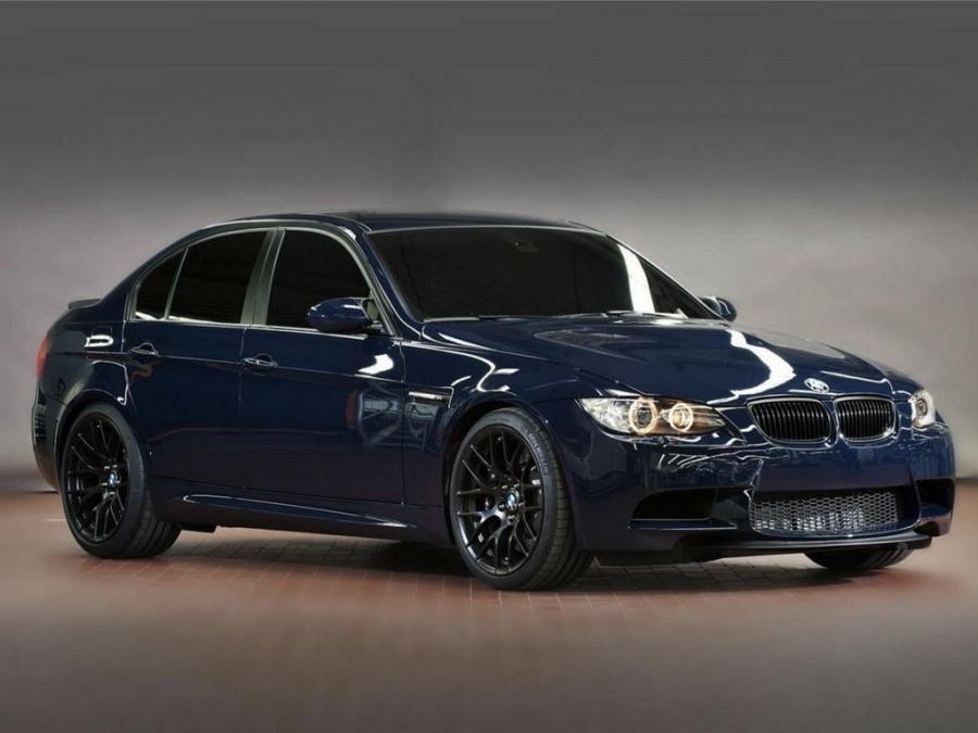  BMW M3 GTS Sedan Concept 2011 года  (фото 2 из 5)